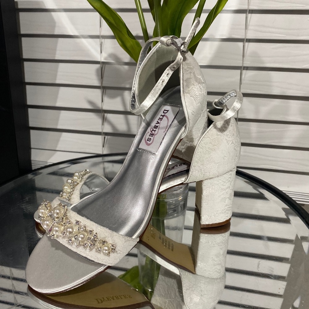 Low chunky heel wedding heels